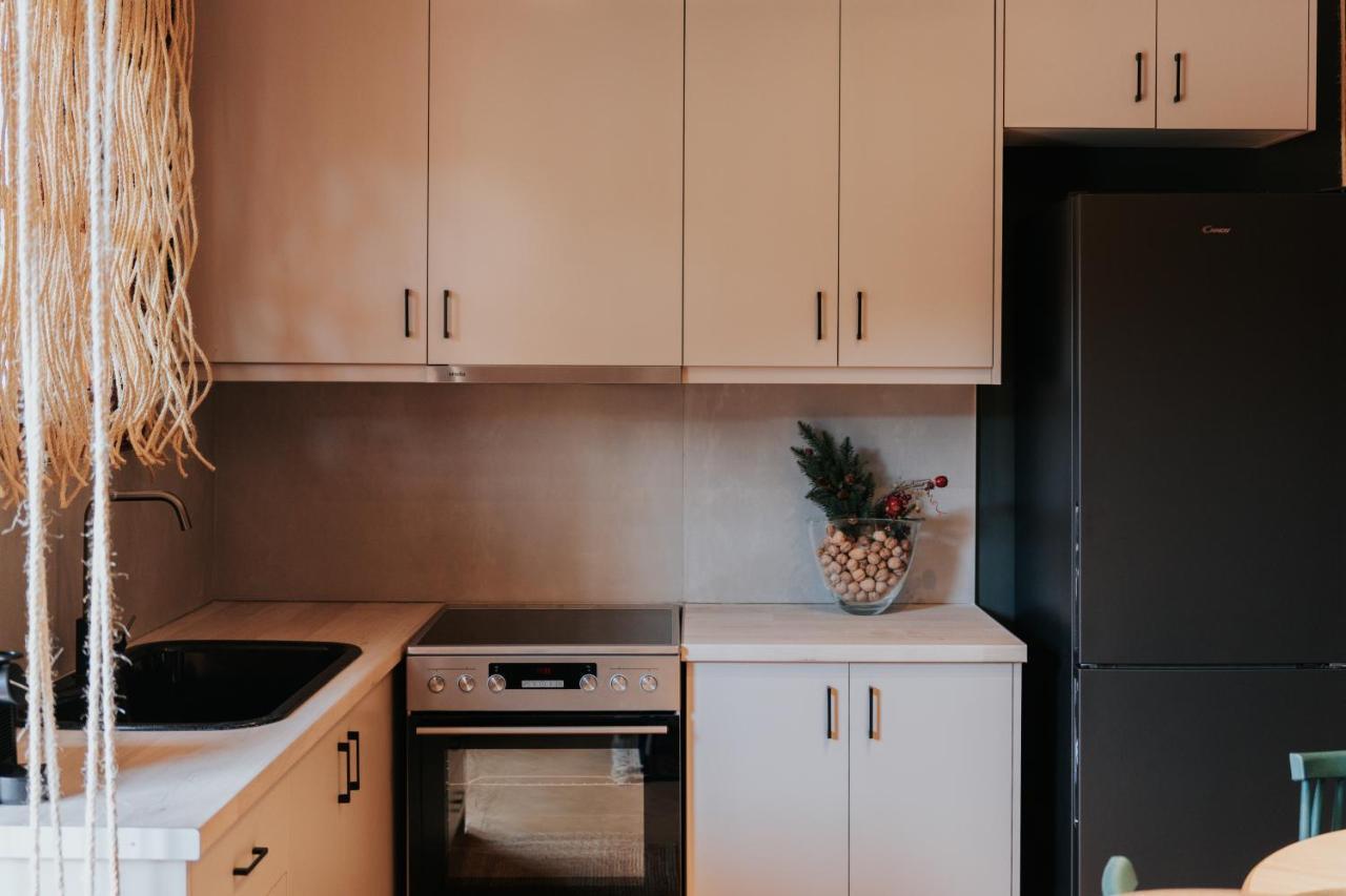 Kalavrita Krinides Apartment And Attics Luaran gambar