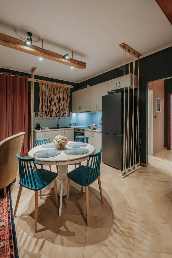 Kalavrita Krinides Apartment And Attics Luaran gambar