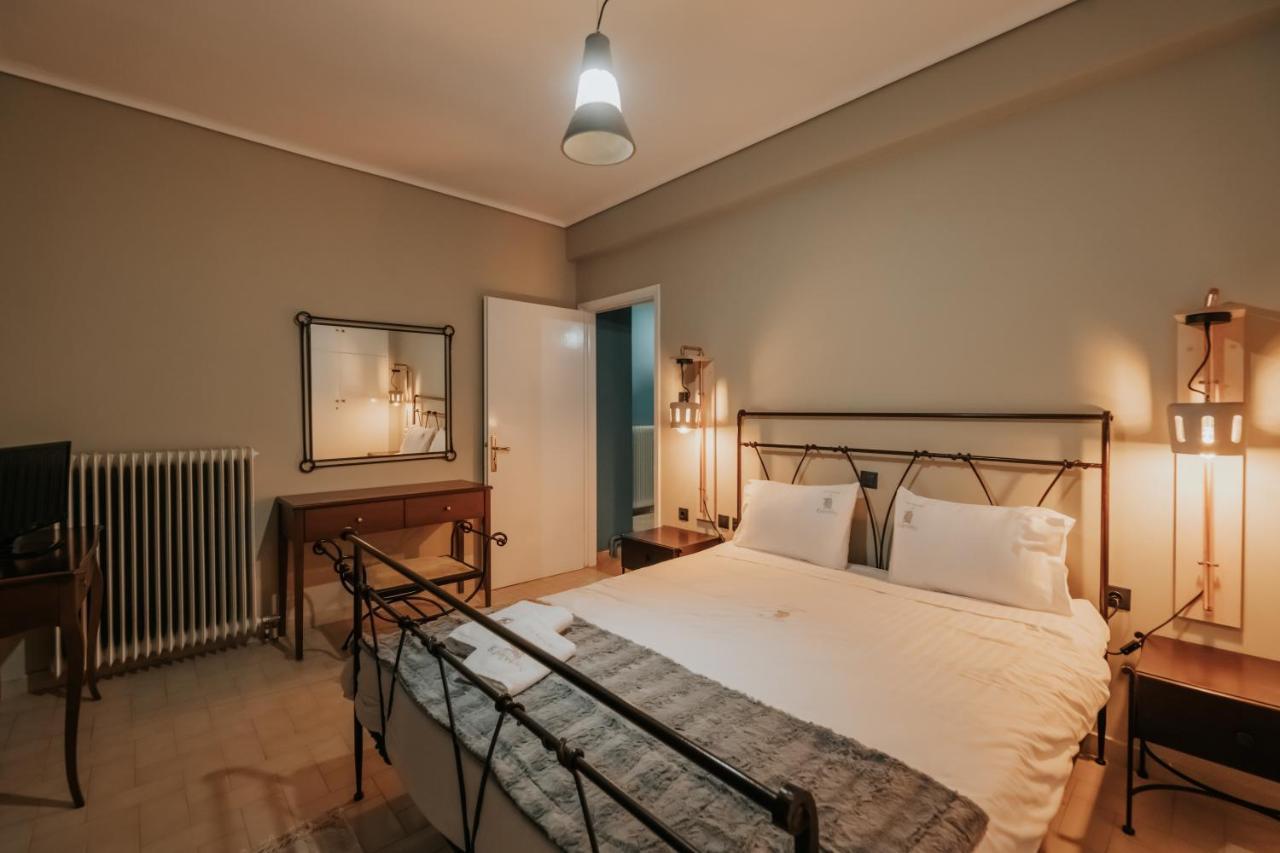 Kalavrita Krinides Apartment And Attics Luaran gambar